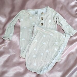 Lou Lou & Company Cream Sleep Sack with Rainbow Pattern